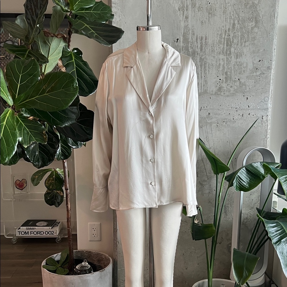Banana Republic Cream Button-Down Shirt